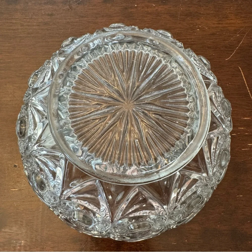 Bullseye Fan Vintage Art Deco Glass Bowl